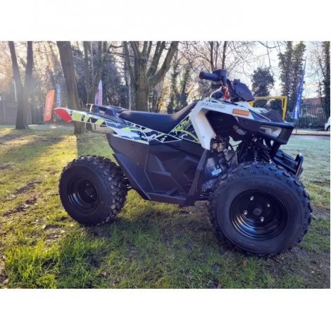 Polaris Outlaw 70 EFI Limited Edition Bright White/Lime Squeeze (Kids Quad Bike) 